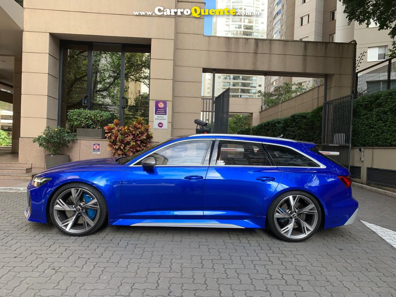 AUDI   4.0 AVANT V8 TWINTURBO MHEV TIPTRONIC   AZUL 2021 4.0 GASOLINA - Loja