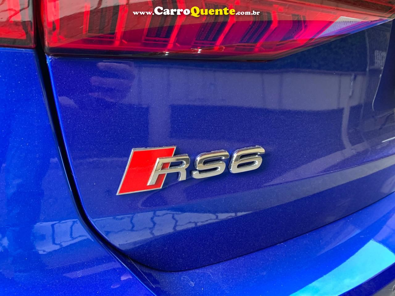 AUDI   4.0 AVANT V8 TWINTURBO MHEV TIPTRONIC   AZUL 2021 4.0 GASOLINA - Loja