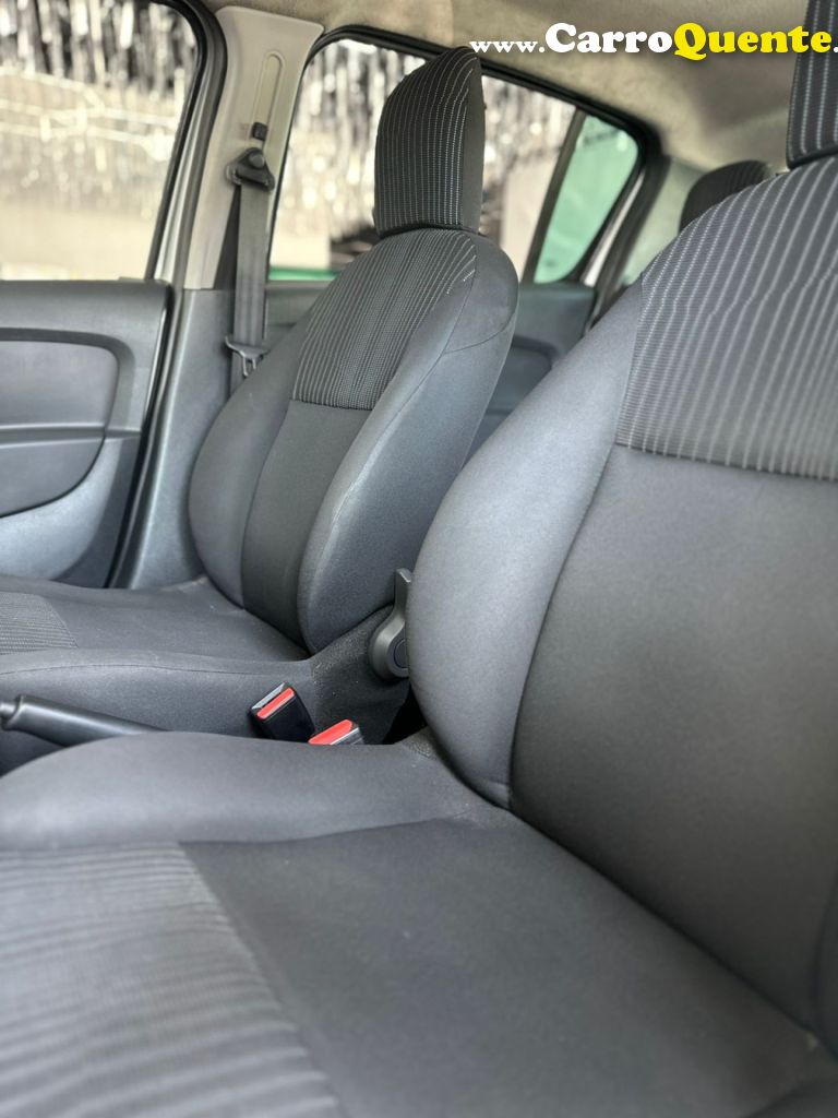 RENAULT   SANDERO AUTHENTIQUE HI-POWER 1.0 16V 5P   PRATA 2016 1.0 GASOLINA - Loja