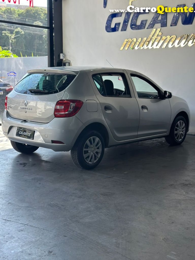 RENAULT   SANDERO AUTHENTIQUE HI-POWER 1.0 16V 5P   PRATA 2016 1.0 GASOLINA - Loja