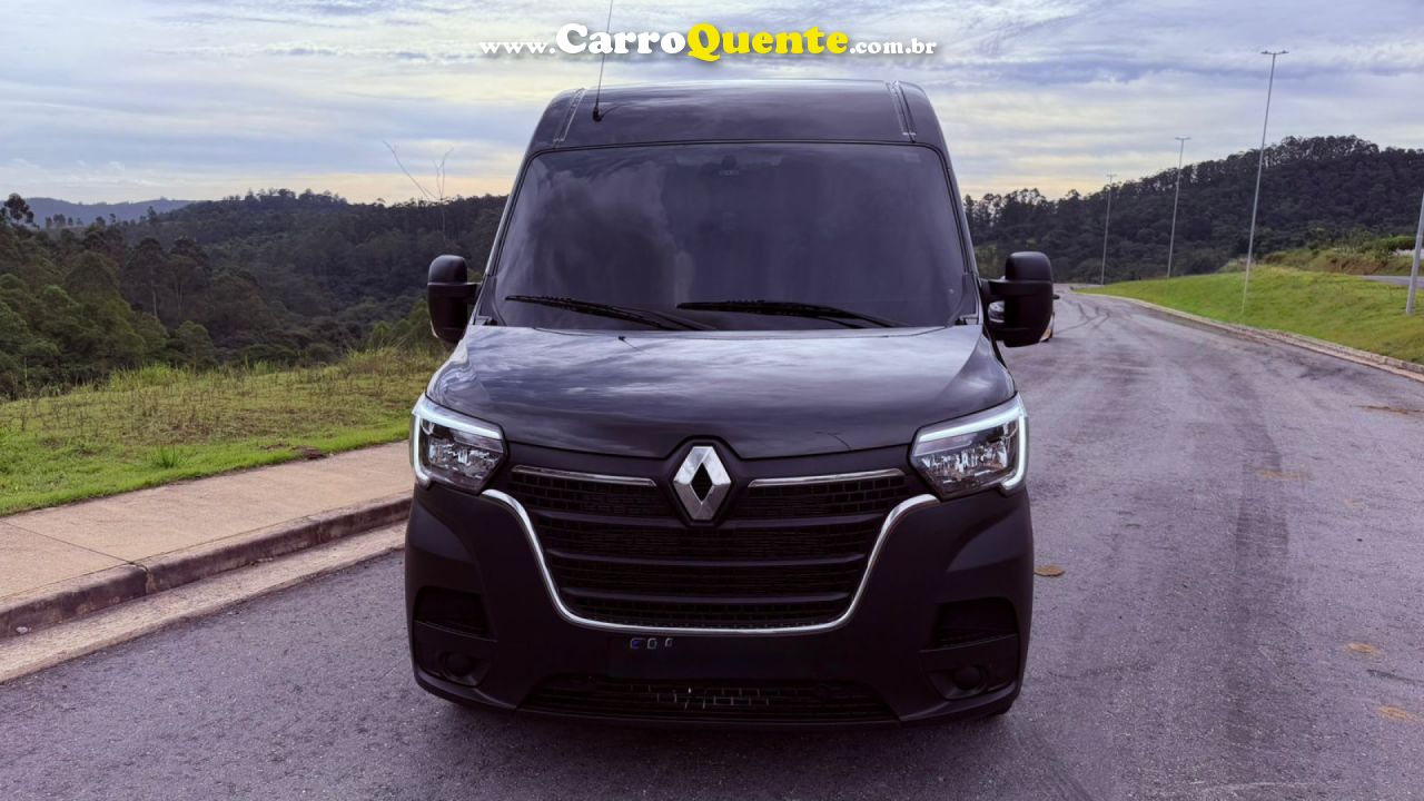 RENAULT   MASTER V NIKS P   PRETO 2024 2.3 DIESEL - Loja