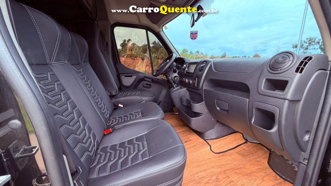 RENAULT   MASTER V NIKS P   PRETO 2024 2.3 DIESEL - Loja