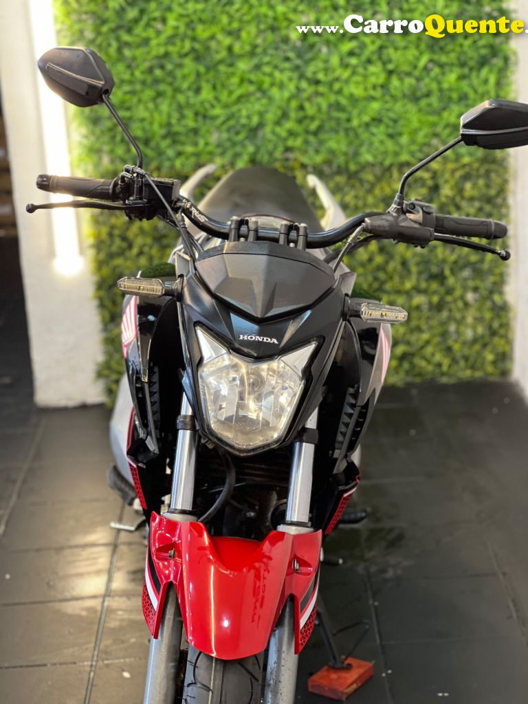HONDA   CB TWISTERFLEXONE 250CC   PRETO 2016 250 GASOLINA - Loja