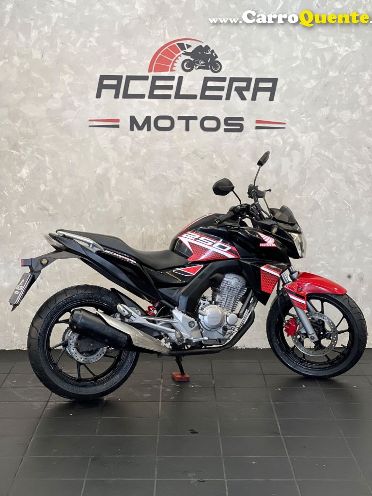 HONDA   CB TWISTERFLEXONE 250CC   PRETO 2016 250 GASOLINA - Loja