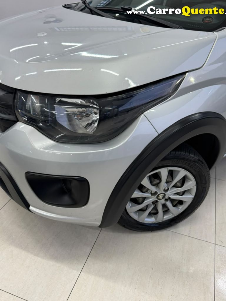 FIAT   MOBI LIKE 1.0 FIRE FLEX 5P.   PRATA 2023 1.0 FLEX - Loja