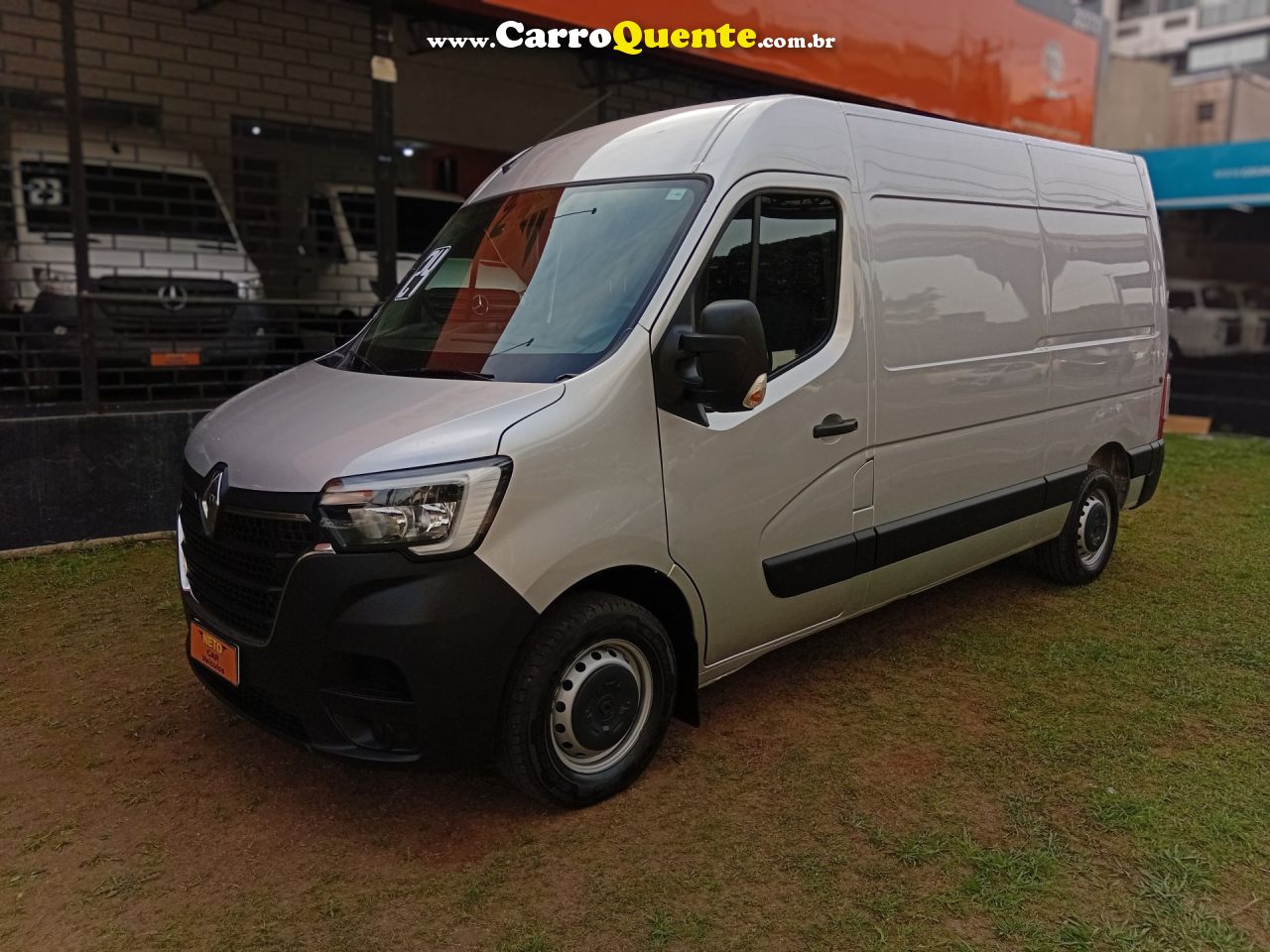 RENAULT   MASTER 2.3 DCI GRAND FURGÃO16V DIESEL   PRATA 2024 2.3 DIESEL - Loja