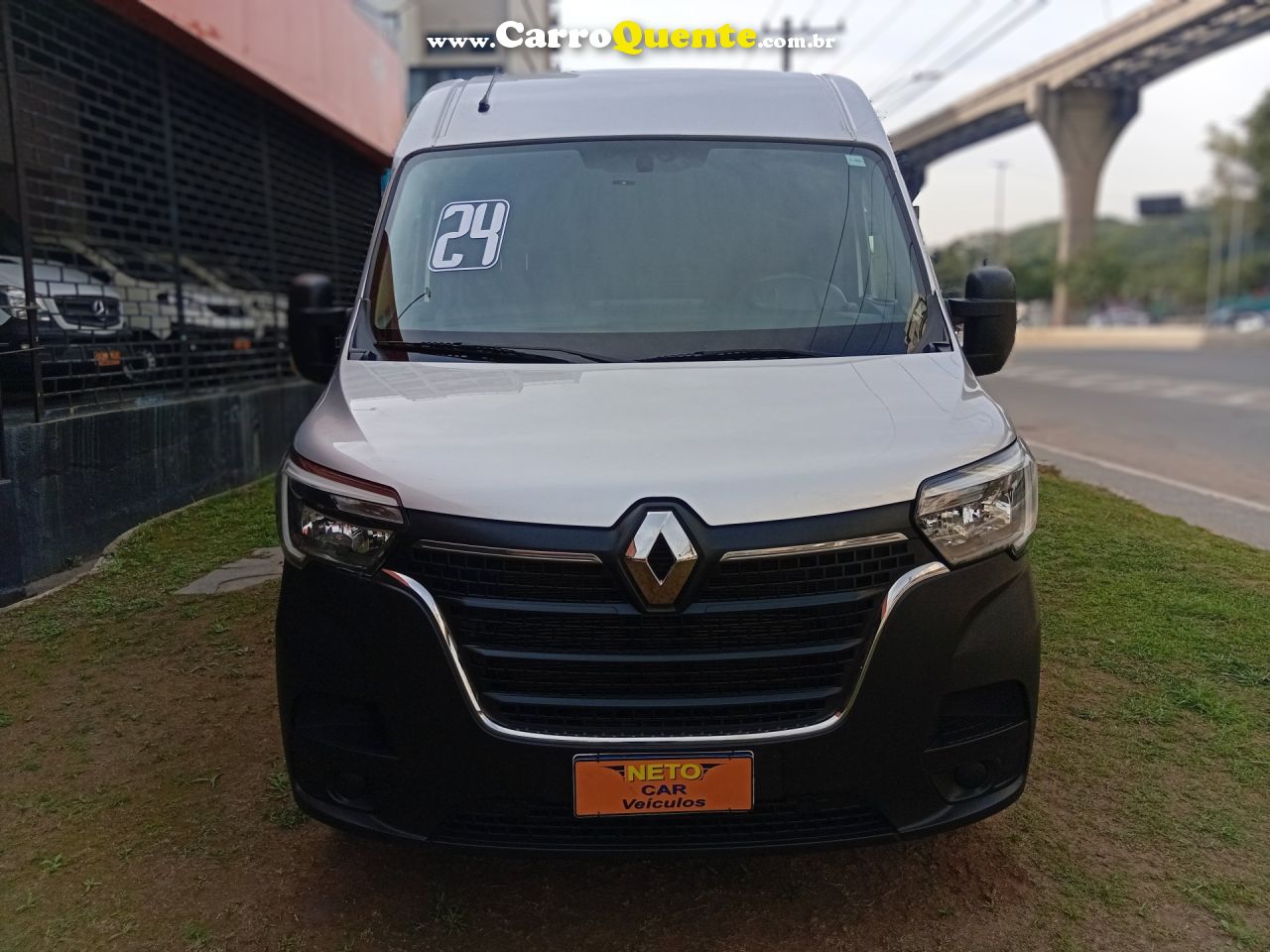 RENAULT   MASTER 2.3 DCI GRAND FURGÃO16V DIESEL   PRATA 2024 2.3 DIESEL - Loja