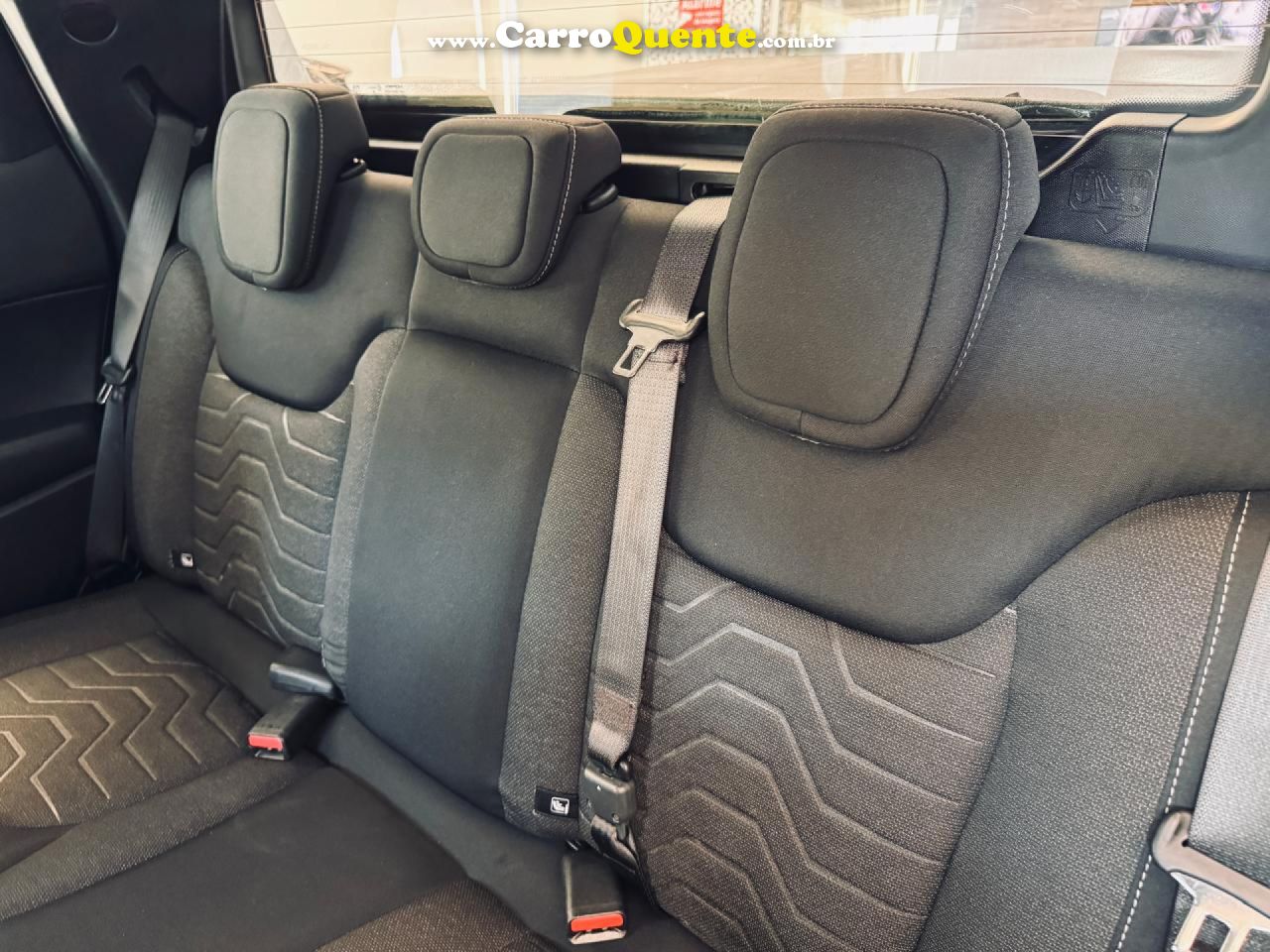 FIAT   TORO FREEDOM 1.3 T270 4X2 FLEX AUT.   BRANCO 2025 1.3 FLEX - Loja
