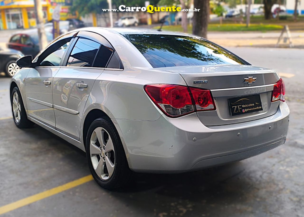 CHEVROLET   CRUZE LT 1.8 16V FLEXPOWER 4P MEC.   PRATA 2013 1.8 FLEX - Loja