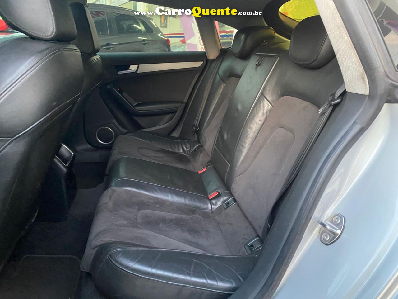AUDI   A5 SPORTBACK 2.0 16V TFSI 211CV MULTI.   PRATA 2011 2.0 GASOLINA - Loja