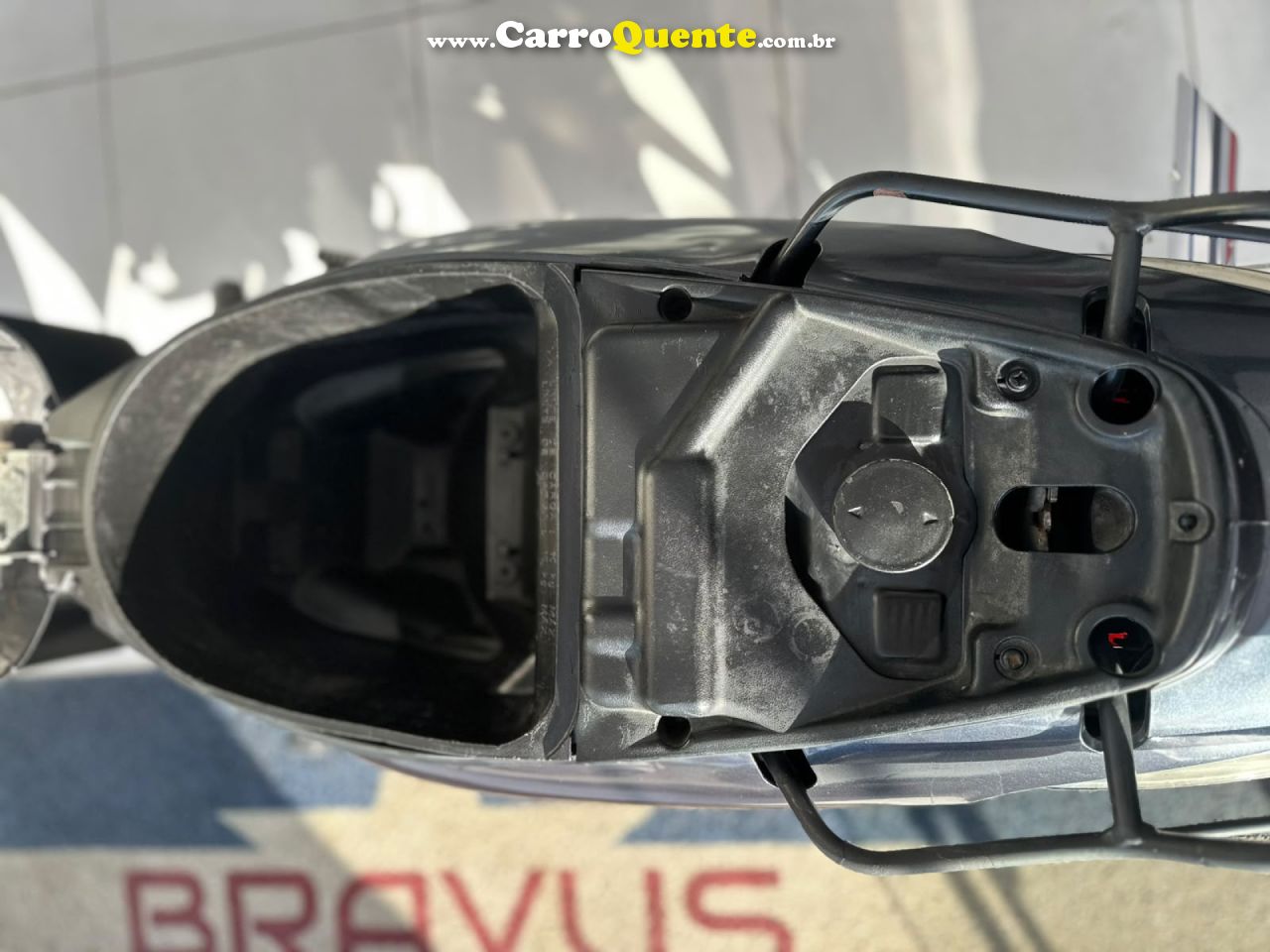 HONDA   BIZ 125 ES ES F.INJ.ES MIX F.INJECTION   CINZA 2009 125 GASOLINA - Loja