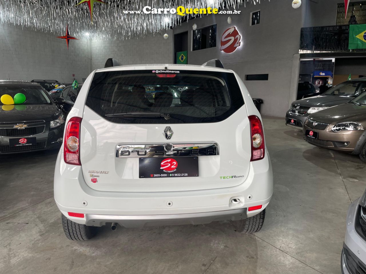 RENAULT   DUSTER DYNAMIQUE 1.6 FLEX 16V MEC.   BRANCO 2014 1.6 FLEX - Loja