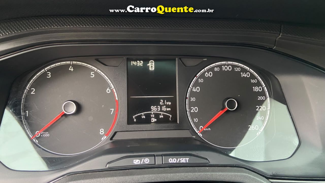 VOLKSWAGEN   POLO TRACK 1.0 FLEX 12V 5P   PRATA 2024 1.0 FLEX - Loja