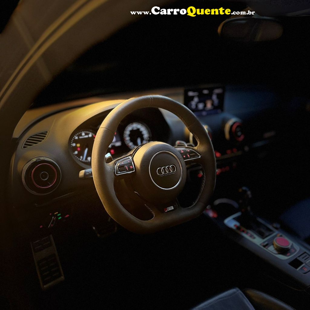 AUDI   S3 SEDAN 2.0 TFSI QUATTRO 286CV S-TRONIC   PRETO 2015 2.0 GASOLINA - Loja