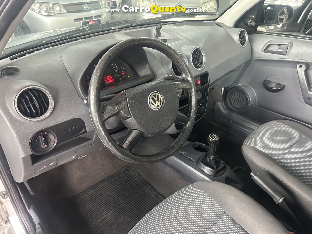 VOLKSWAGEN   PARATI 1.6MI1.6MI CITYT.FIELD T.FLEX   PRATA 2013 1.6 GASOLINA - Loja