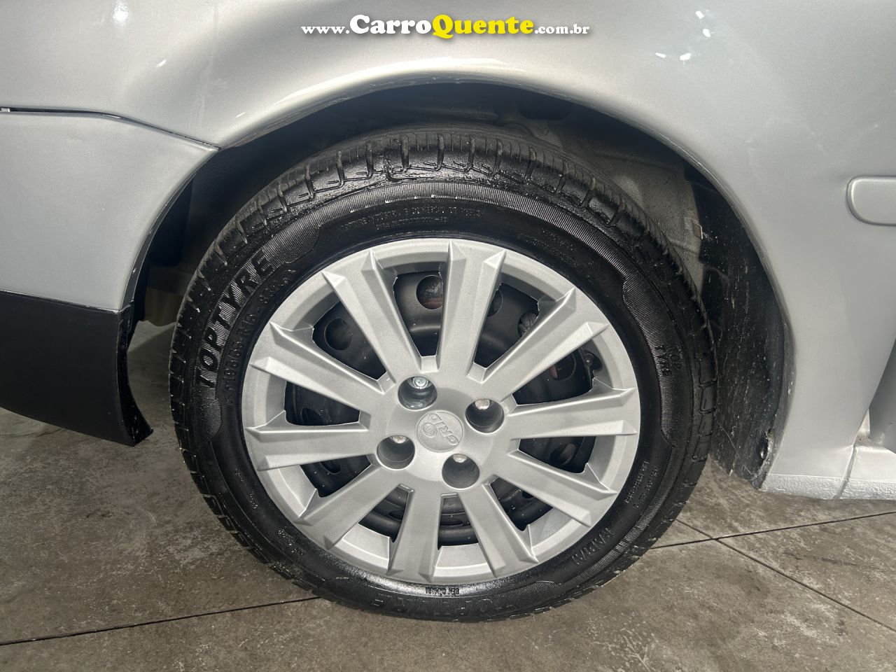 VOLKSWAGEN   PARATI 1.6MI1.6MI CITYT.FIELD T.FLEX   PRATA 2013 1.6 GASOLINA - Loja