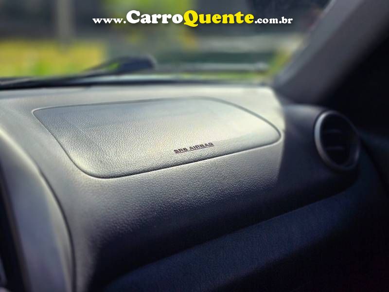 RAV4 2.0 4x4 16V Aut. 2005/2005 Toyota - Loja