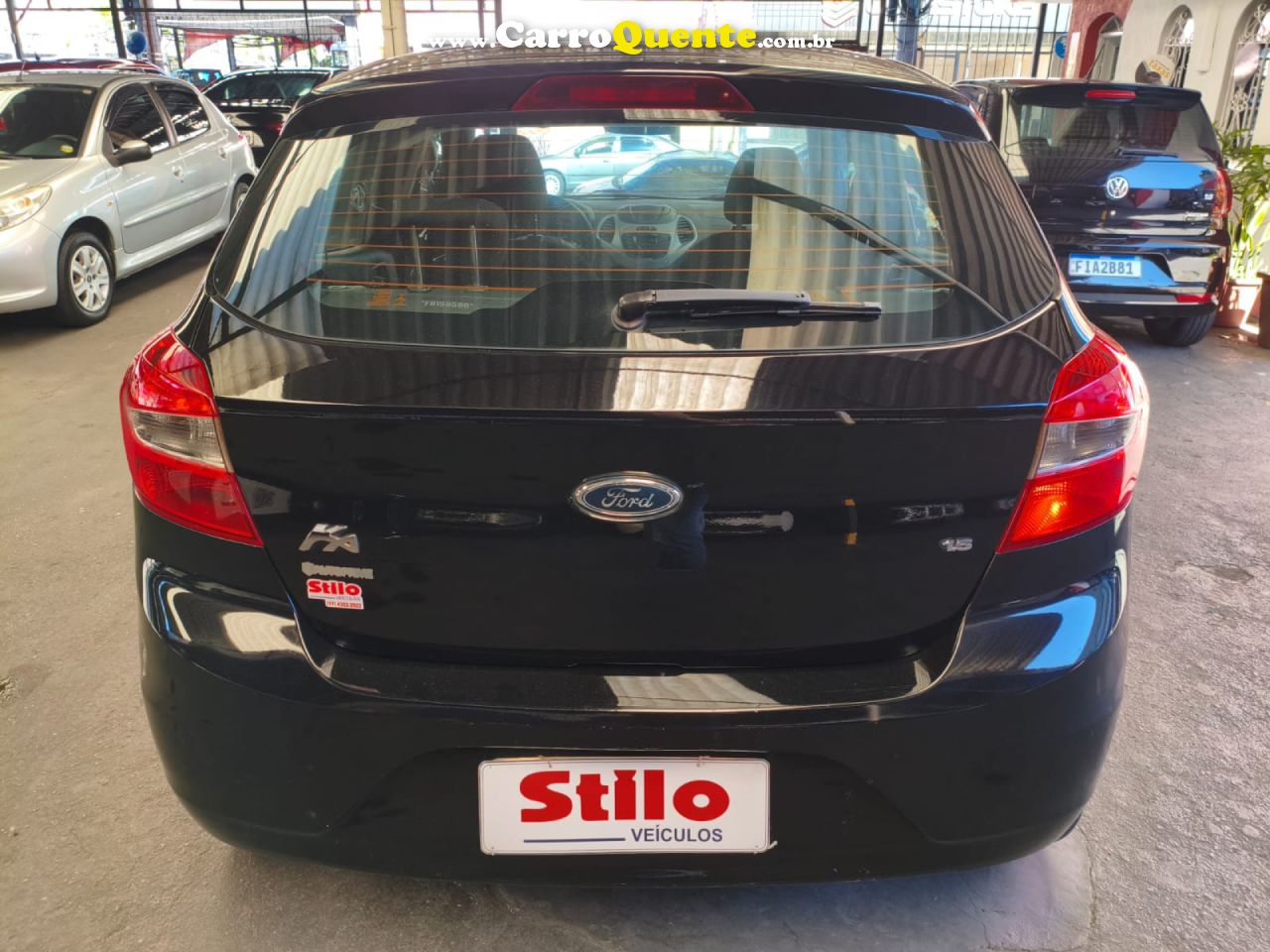 FORD   KA 1.5 SESE PLUS 16V FLEX 5P   PRETO 2015 1.5 FLEX - Loja