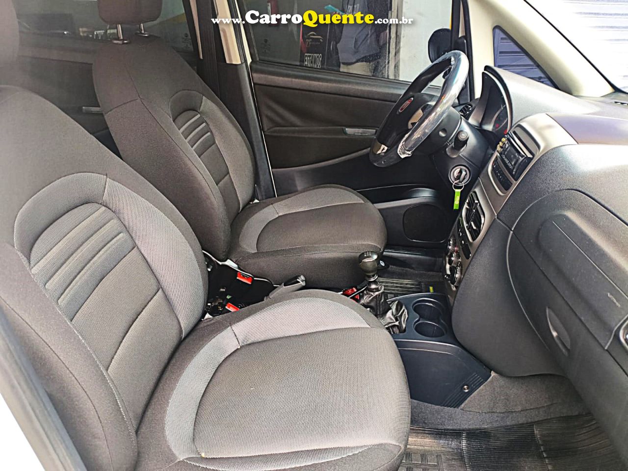 FIAT   IDEA ATTRACTIVE 1.4 FIRE FLEX 8V 5P   BRANCO 2015 1.4 FLEX - Loja