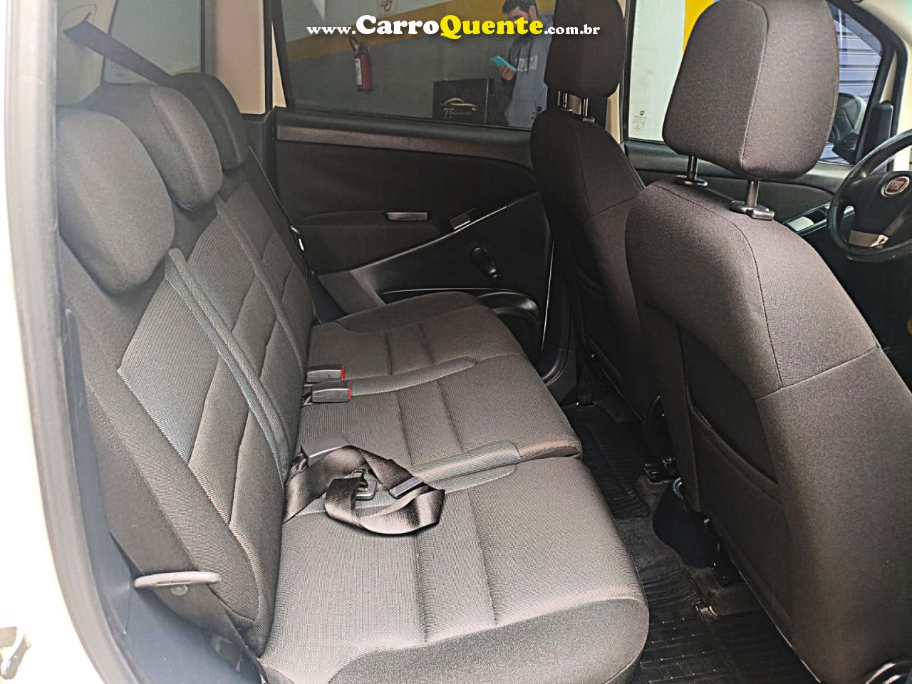FIAT   IDEA ATTRACTIVE 1.4 FIRE FLEX 8V 5P   BRANCO 2015 1.4 FLEX - Loja