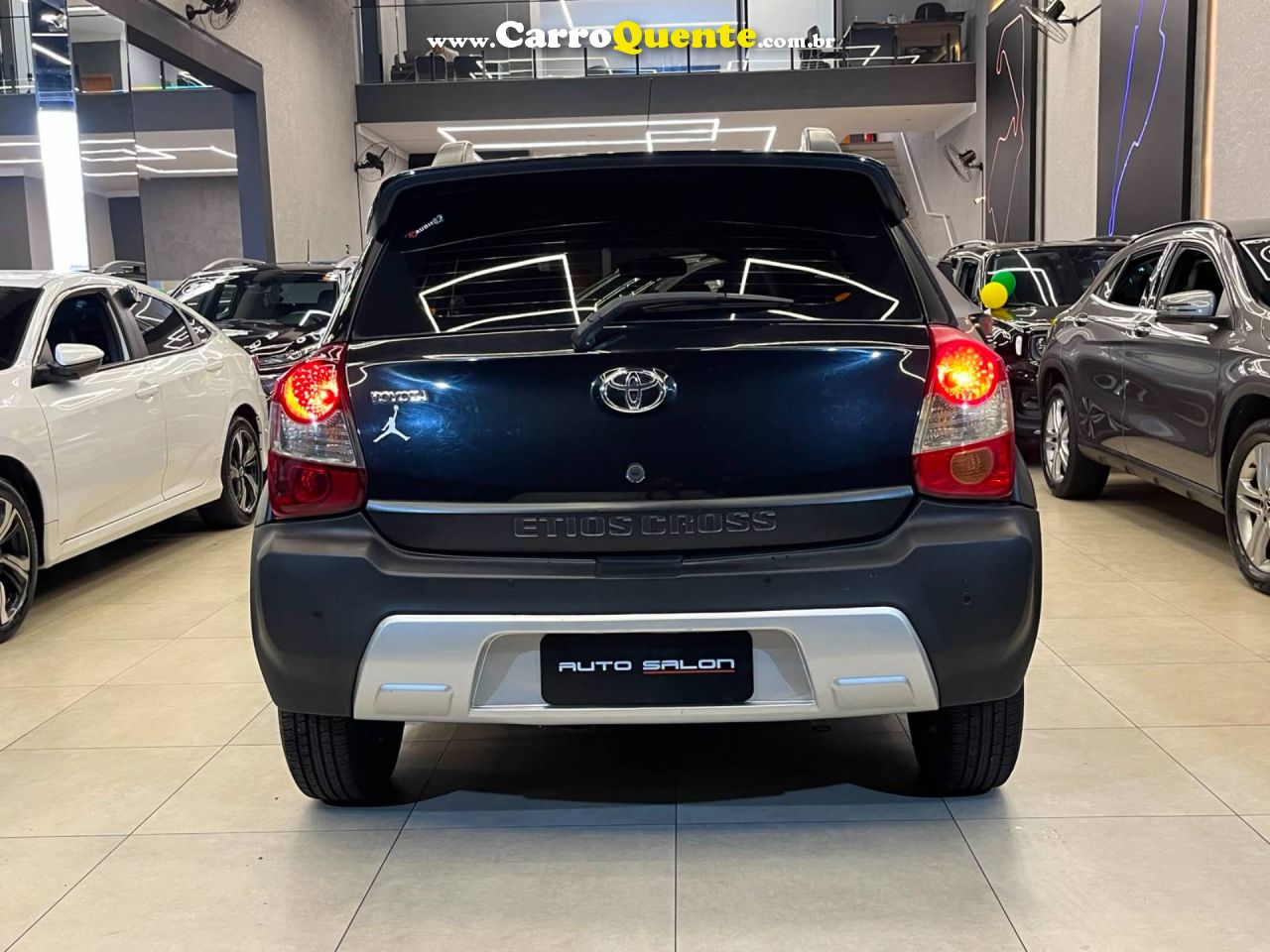 TOYOTA ETIOS CROSS 1.5 16V 2016 - Loja