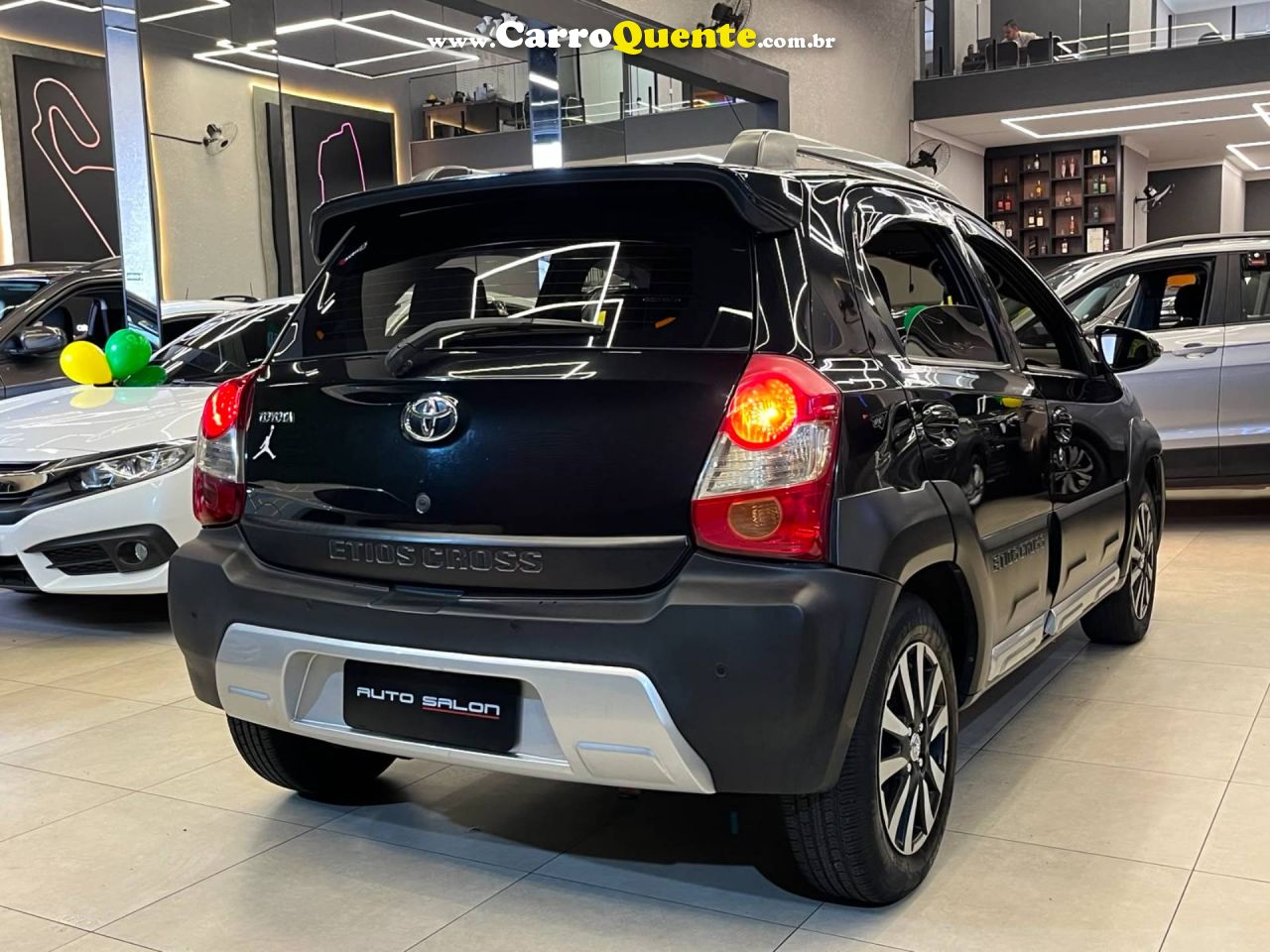TOYOTA ETIOS CROSS 1.5 16V 2016 - Loja