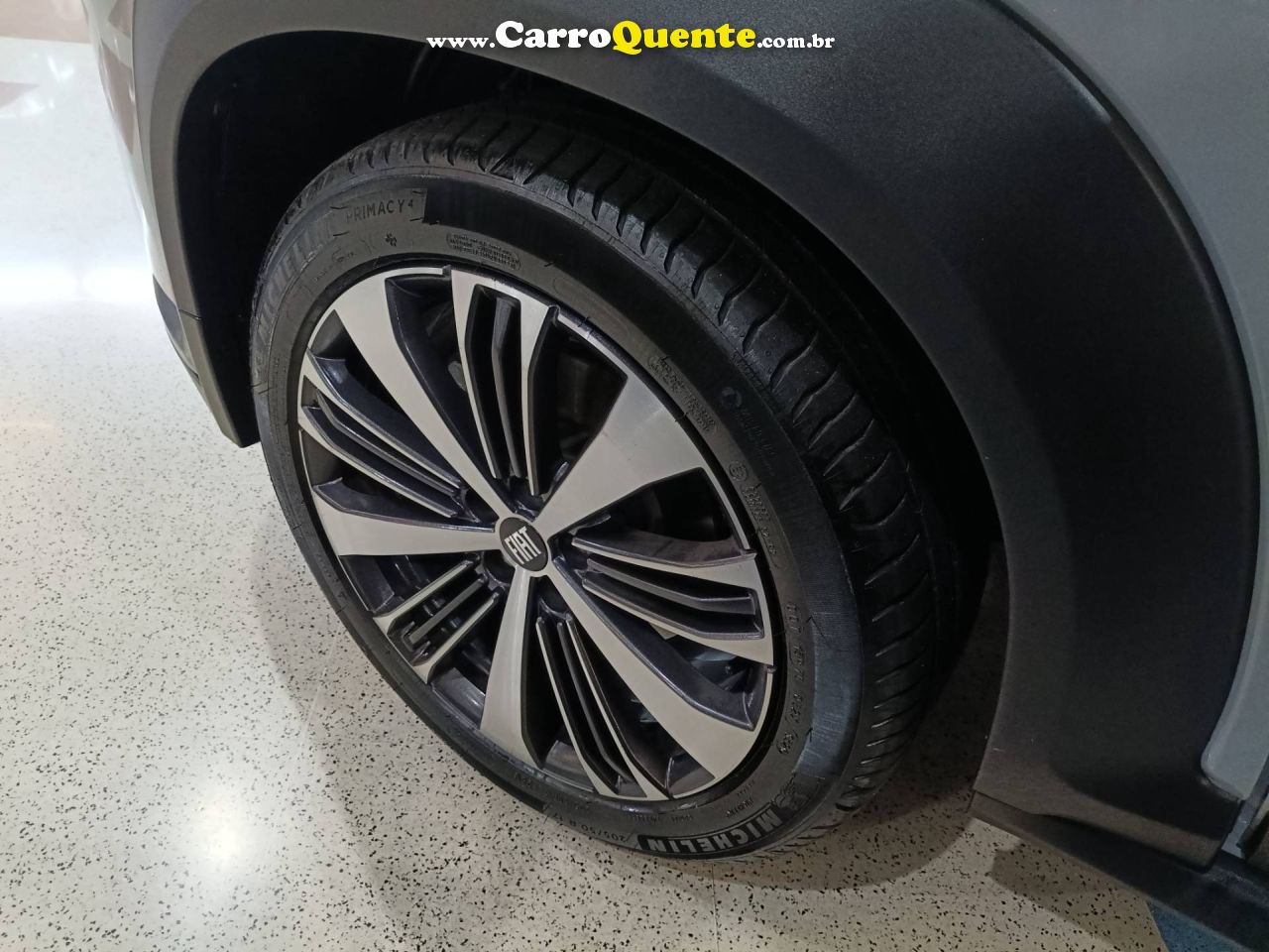 FIAT FASTBACK 1.0 TURBO 200 AUDACE 2025 - Loja