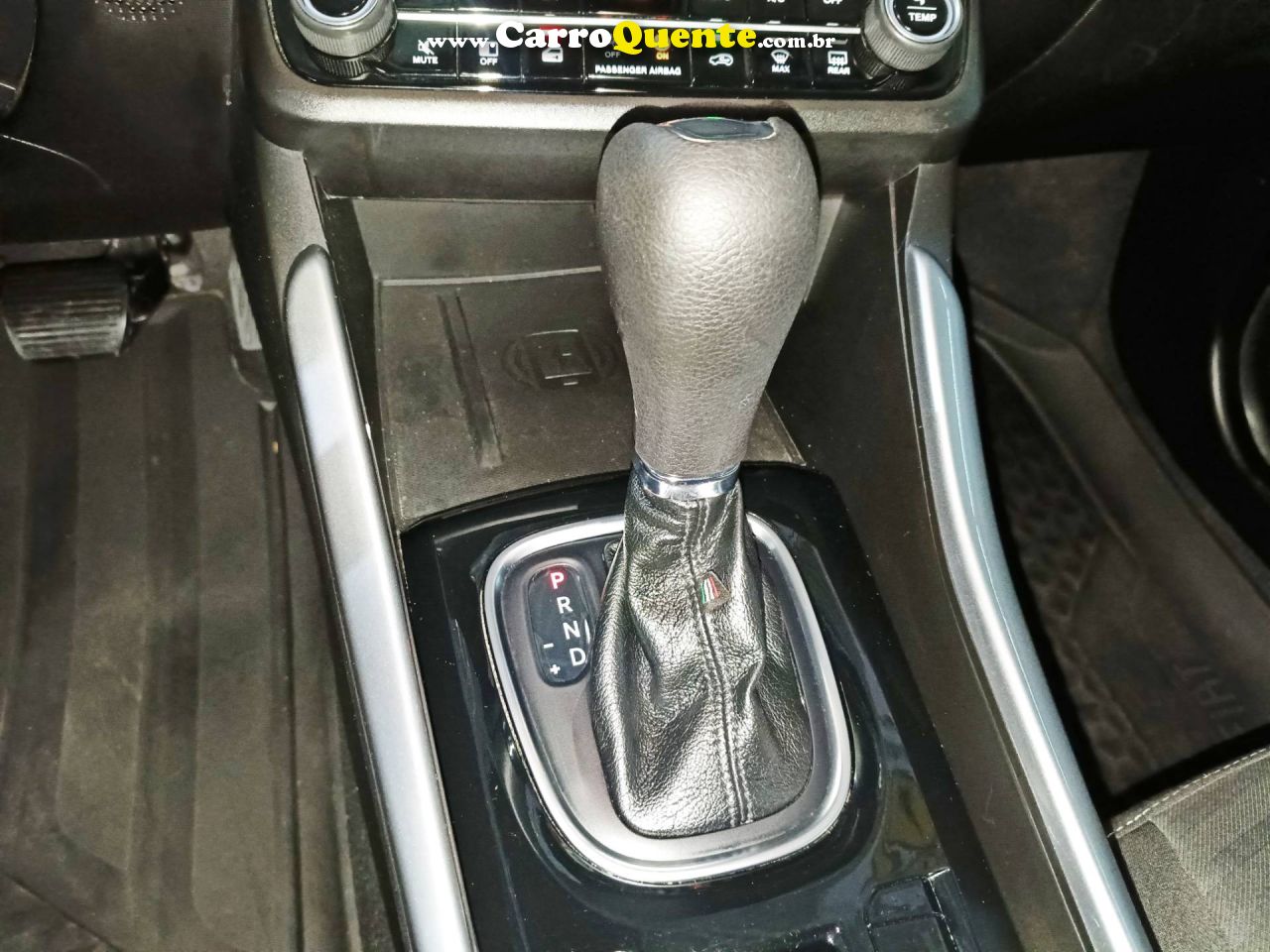 FIAT FASTBACK 1.0 TURBO 200 AUDACE 2025 - Loja