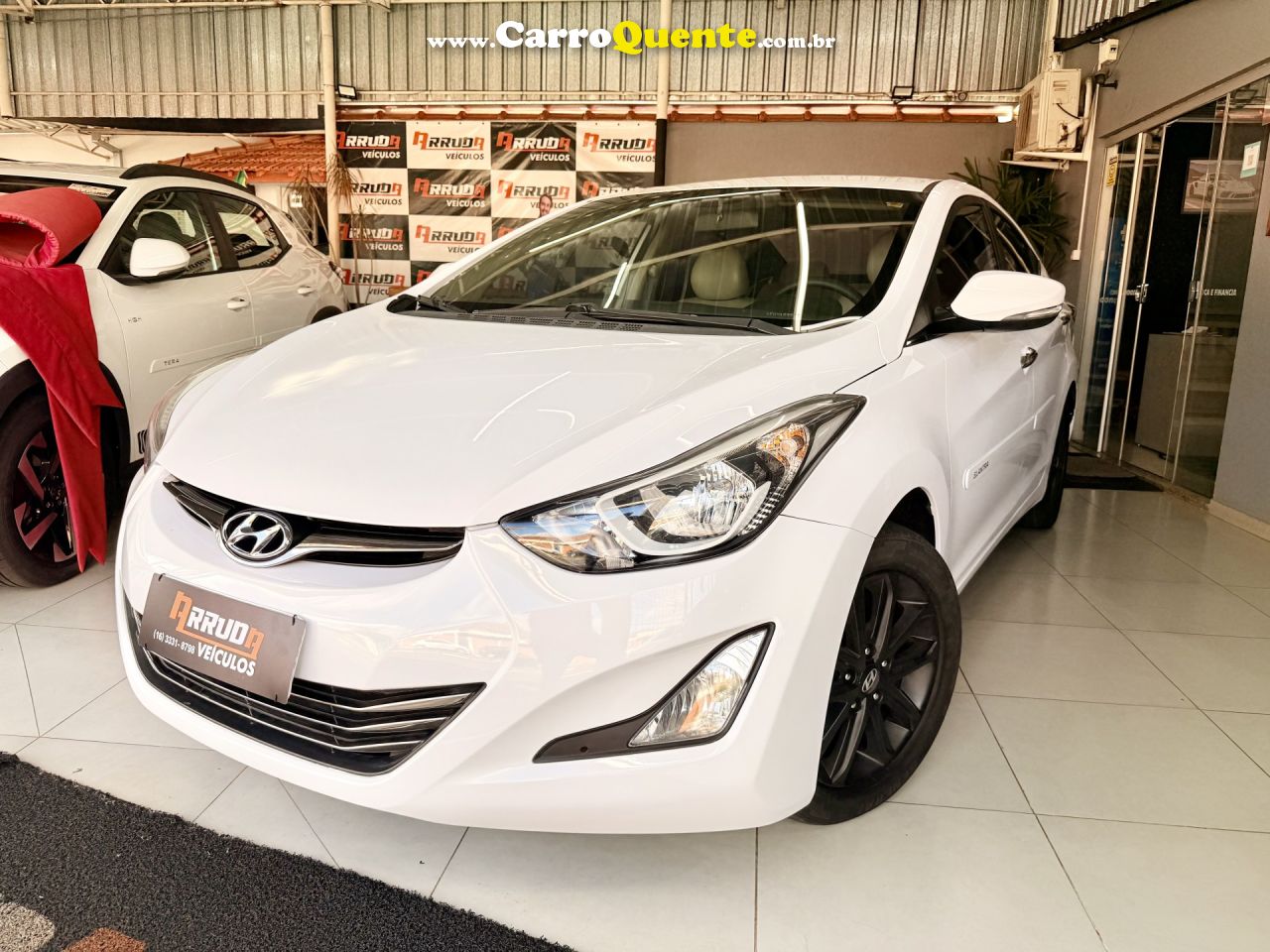 HYUNDAI   ELANTRA GLS 2.0 16V FLEX AUT.   BRANCO 2015 2.0 FLEX - Loja