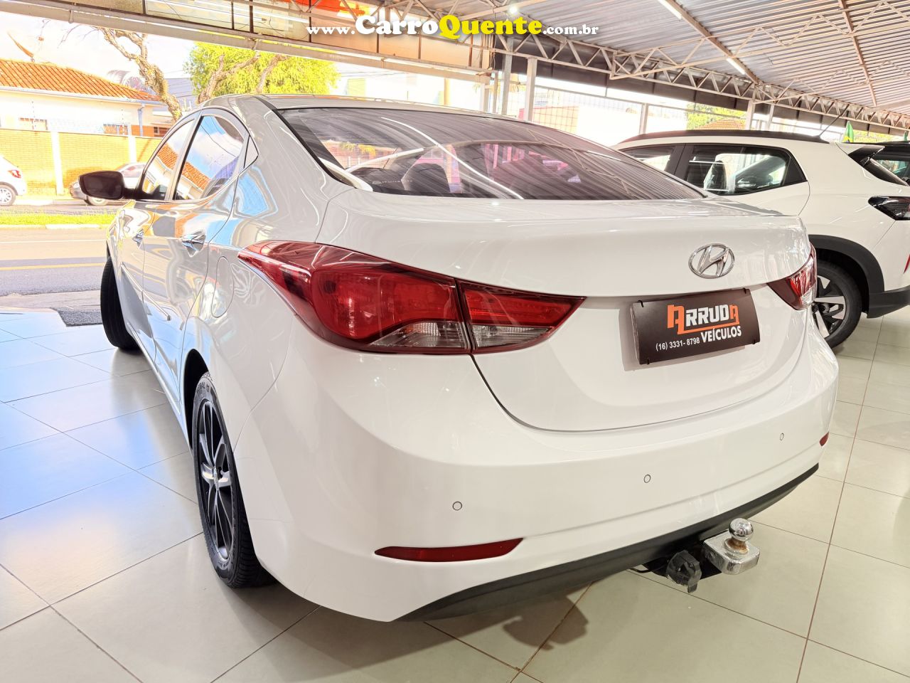 HYUNDAI   ELANTRA GLS 2.0 16V FLEX AUT.   BRANCO 2015 2.0 FLEX - Loja