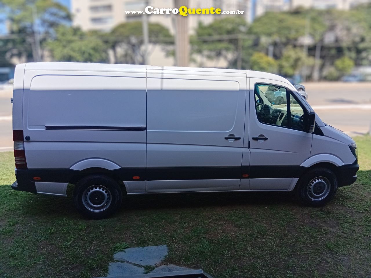 MERCEDES-BENZ   SPRINTER 313 FURGÃO LONGO 2.2 129CV DIES   BRANCO 2019 2.2 DIESEL - Loja