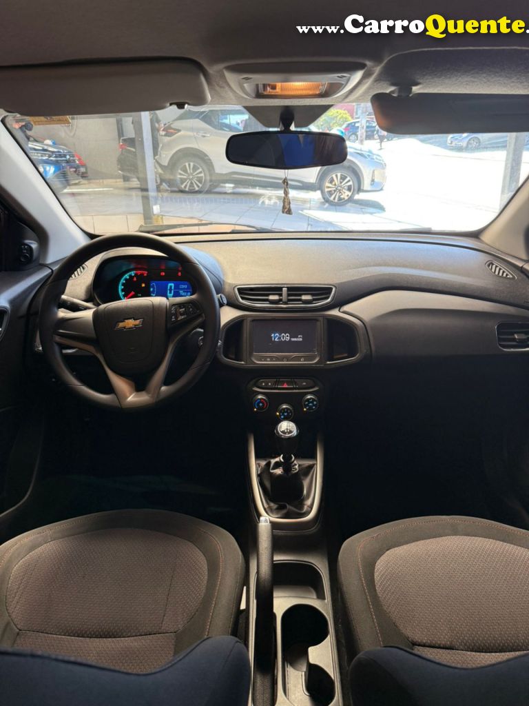 CHEVROLET   ONIX HATCH LTZ 1.4 8V FLEXPOWER 5P MEC.   VERMELHO 2016 1.4 FLEX - Loja
