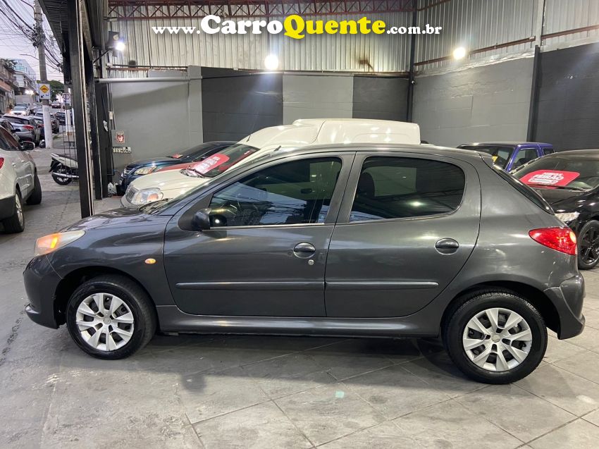 Peugeot 207 1.4 XR SW 8V FLEX 4P MANUAL - Loja