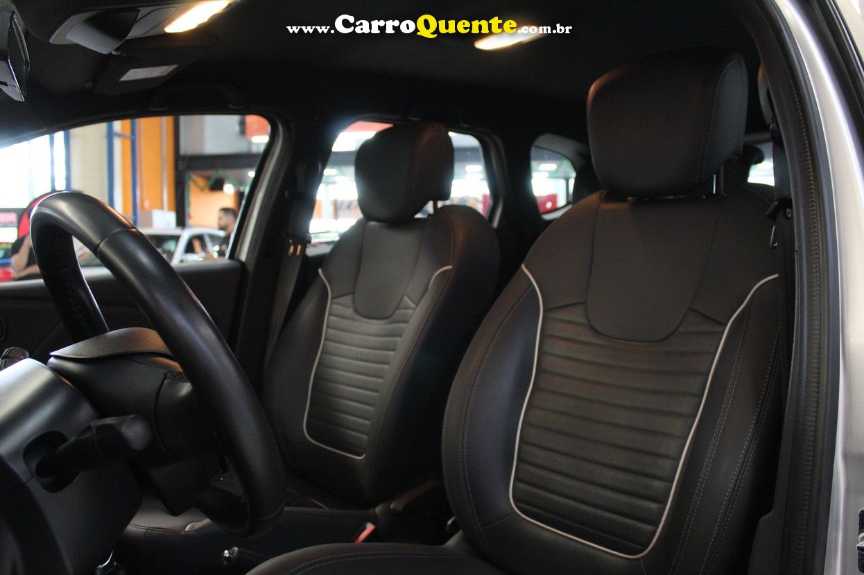RENAULT CAPTUR 2.0 16V INTENSE 2021 - Loja