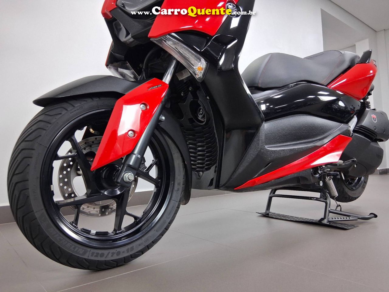 YAMAHA XMAX ABS 2024 - Loja