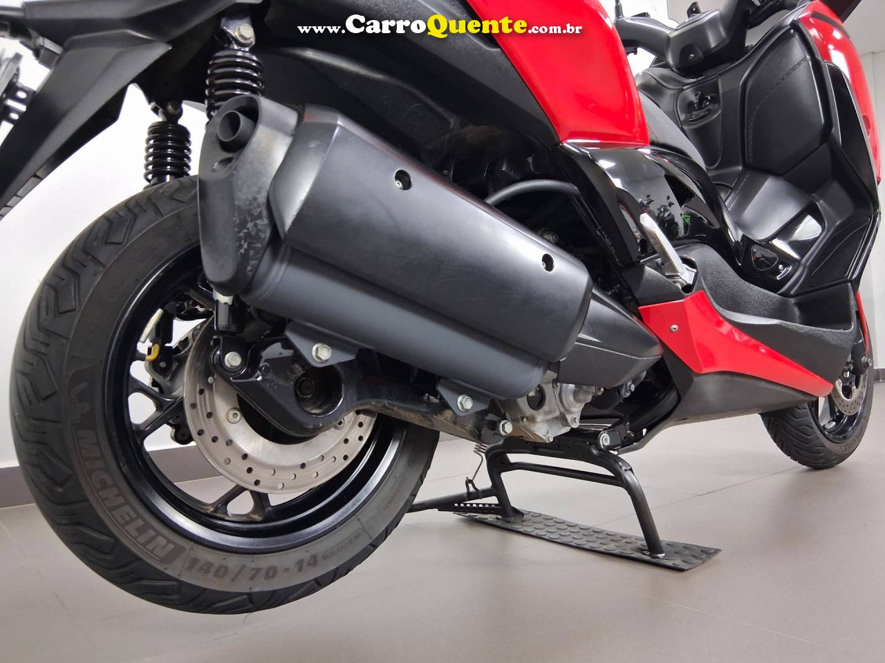 YAMAHA XMAX ABS 2024 - Loja