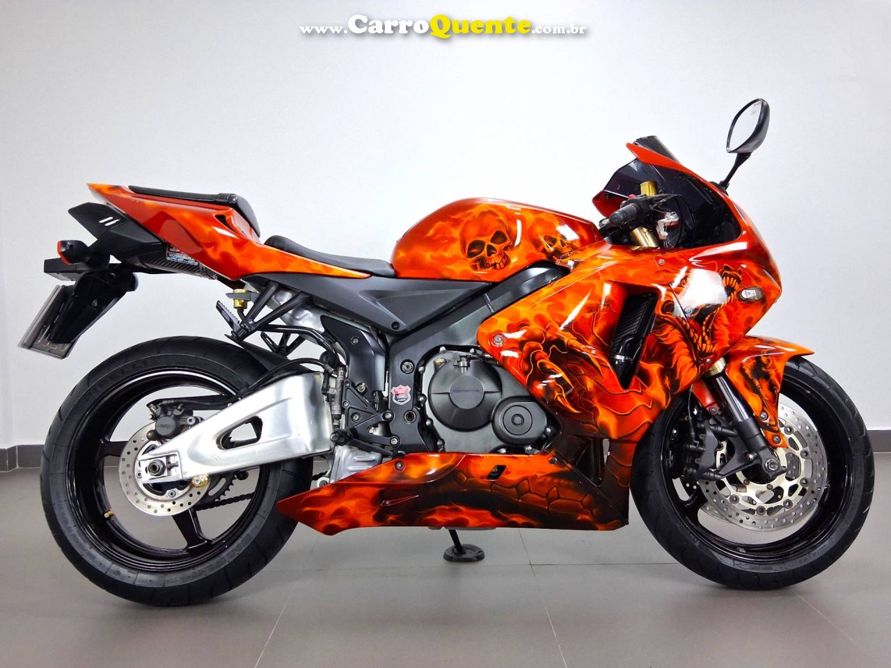 HONDA CBR 600RR 2006 - Loja