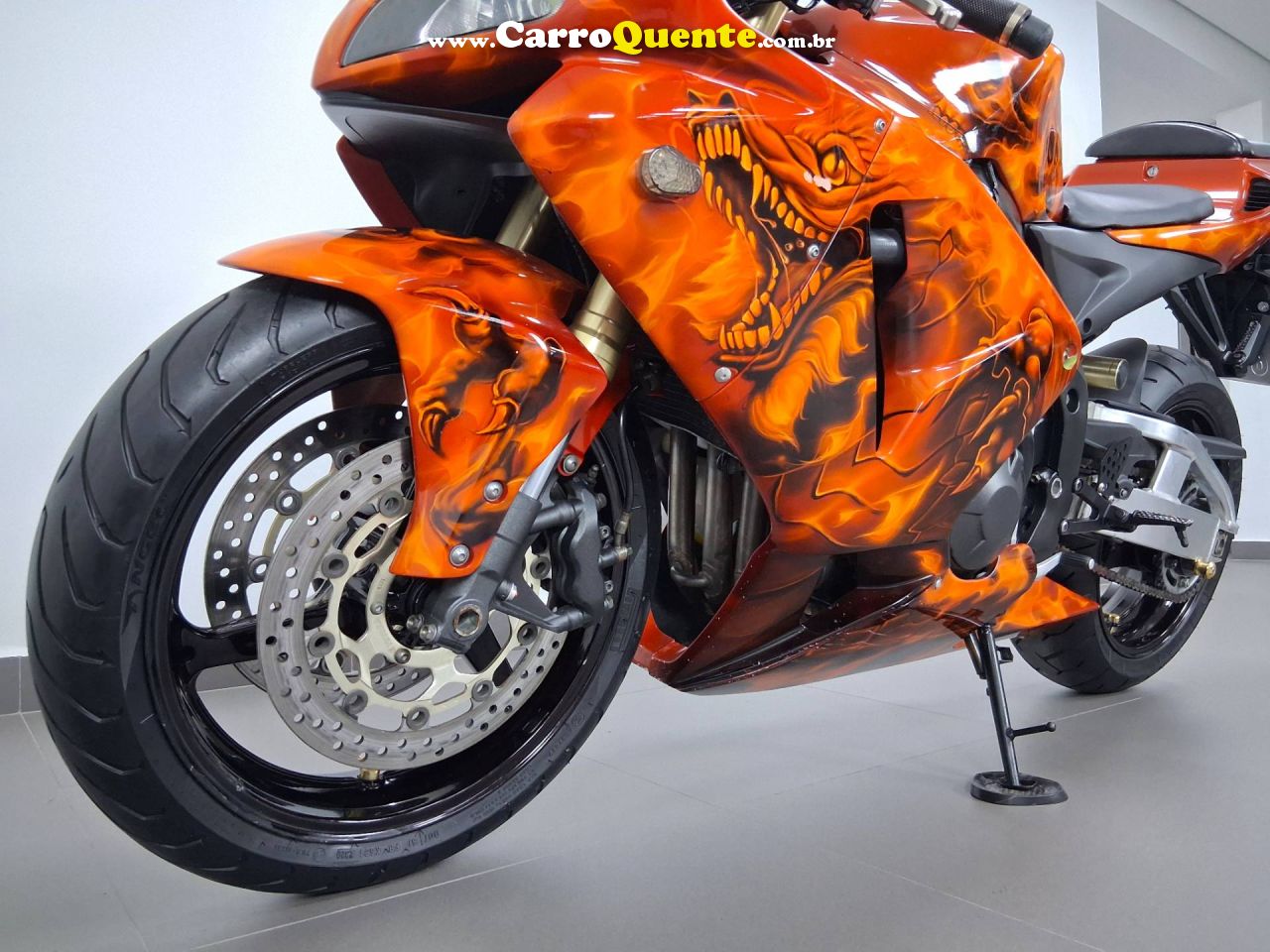 HONDA CBR 600RR 2006 - Loja