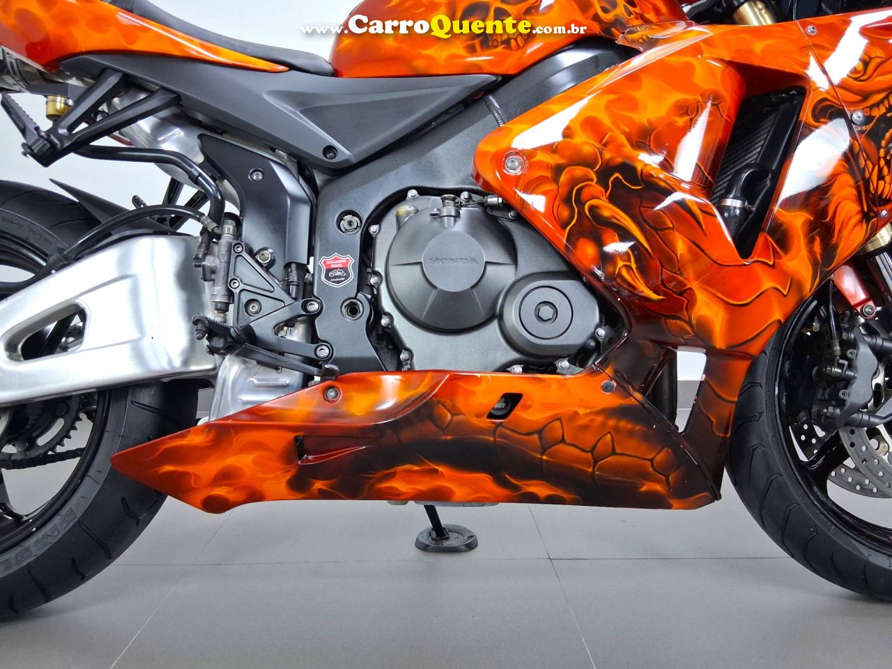 HONDA CBR 600RR 2006 - Loja