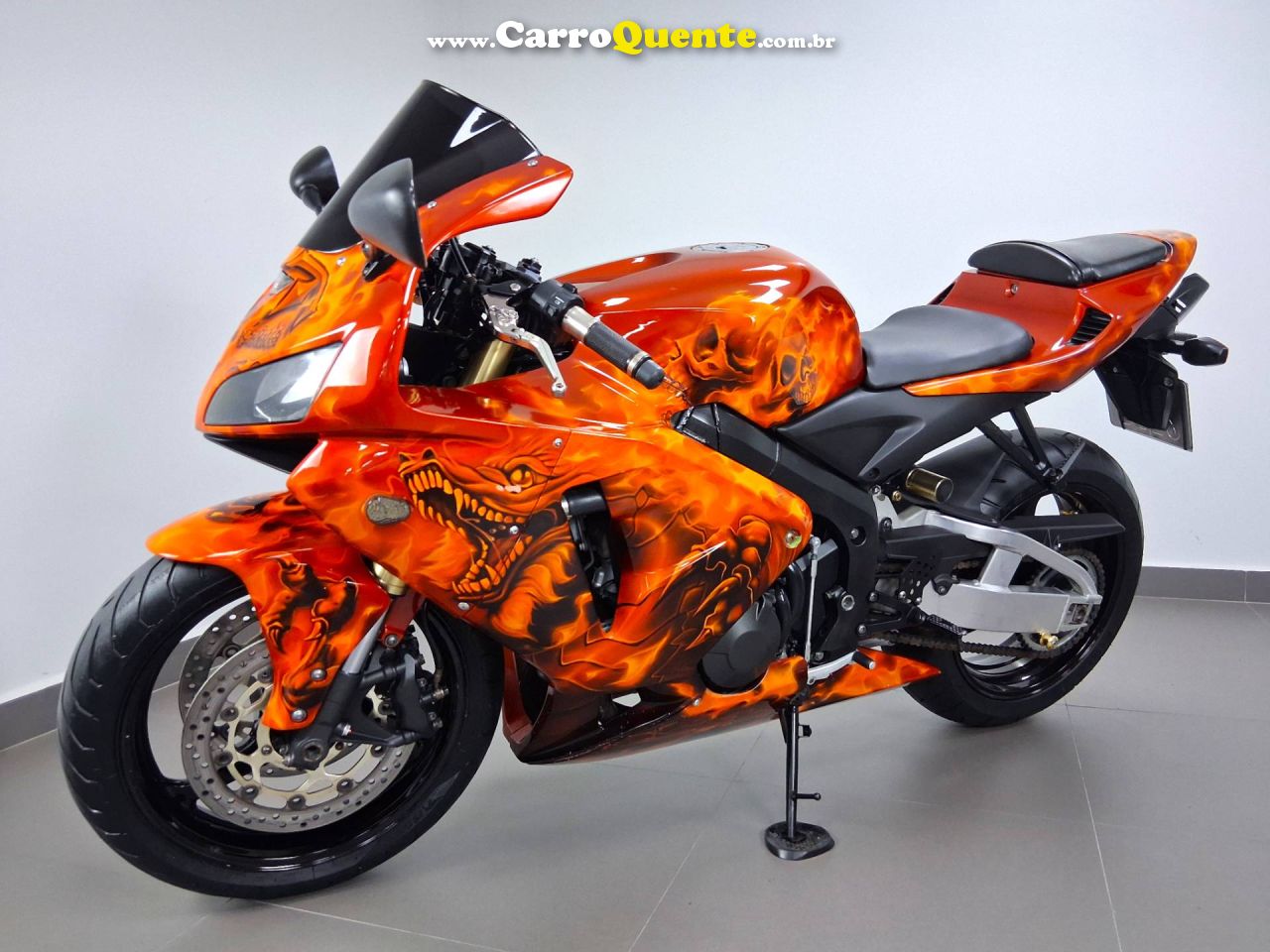 HONDA CBR 600RR 2006 - Loja