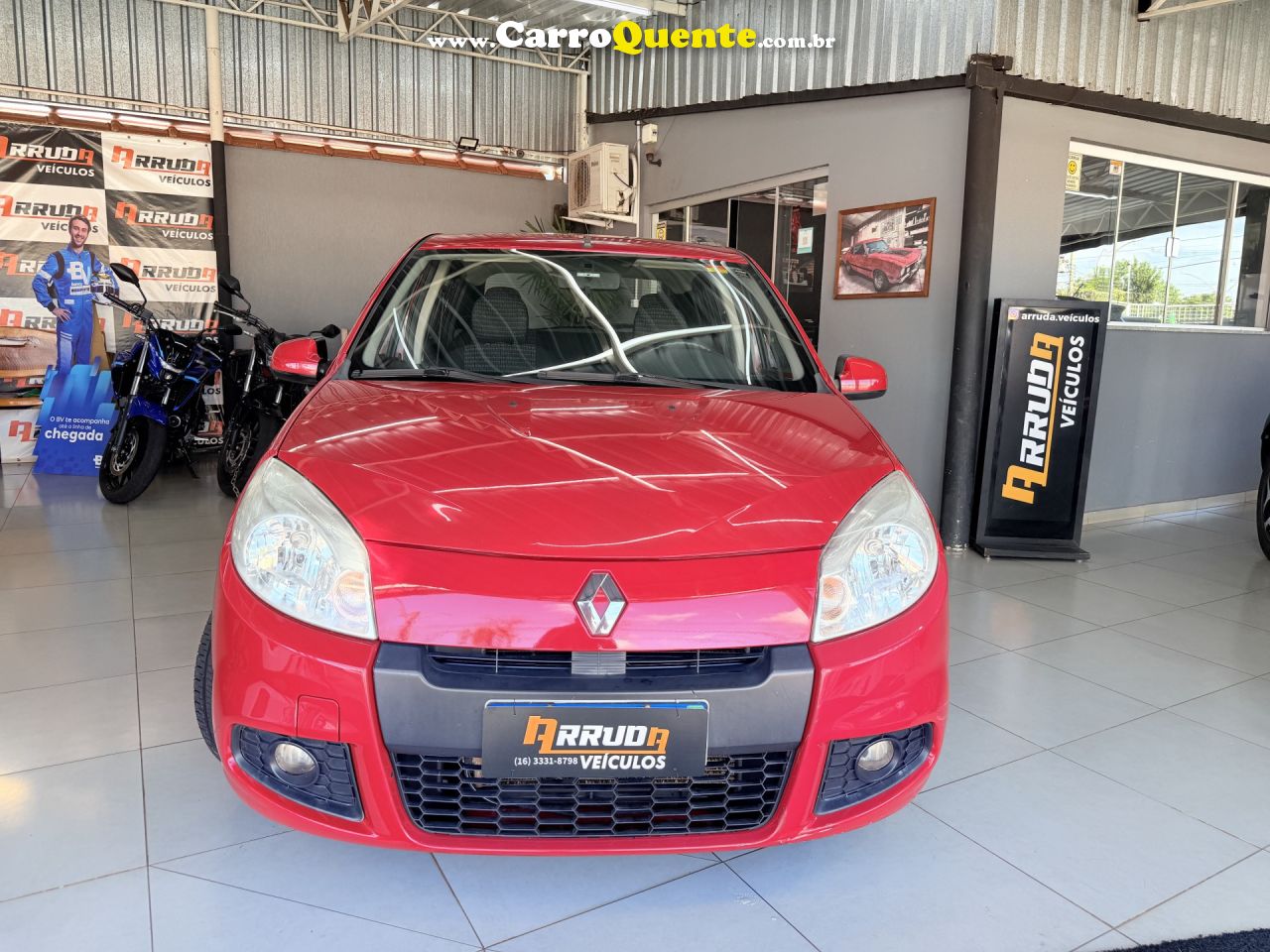 RENAULT   SANDERO EXPRESSION HI-FLEX 1.0 16V 5P   VERMELHO 2013 1.0 FLEX - Loja