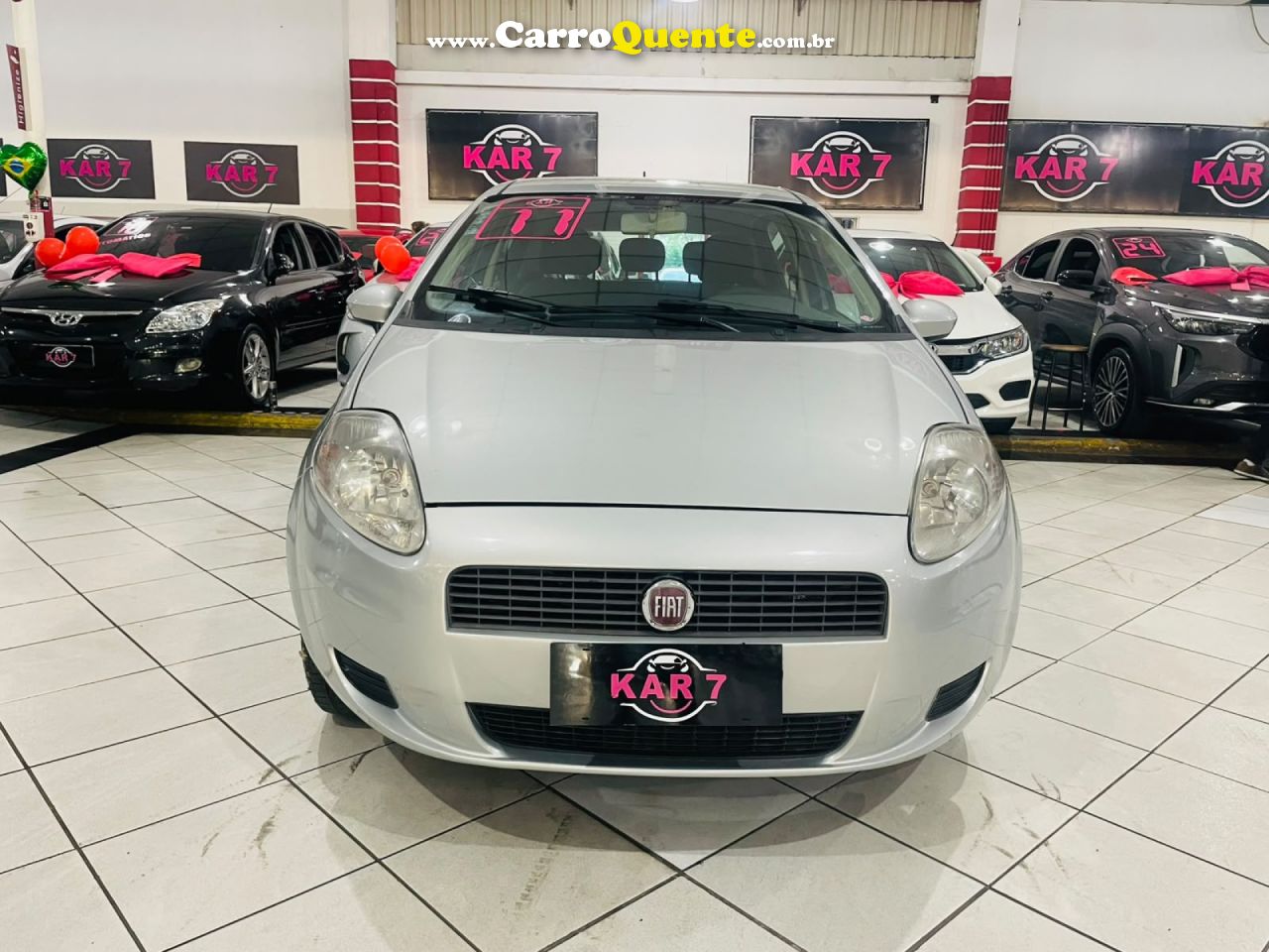 FIAT   PUNTO ATTRACTIVE 1.4 FIRE FLEX 8V 5P   PRATA 2011 1.4 FLEX - Loja