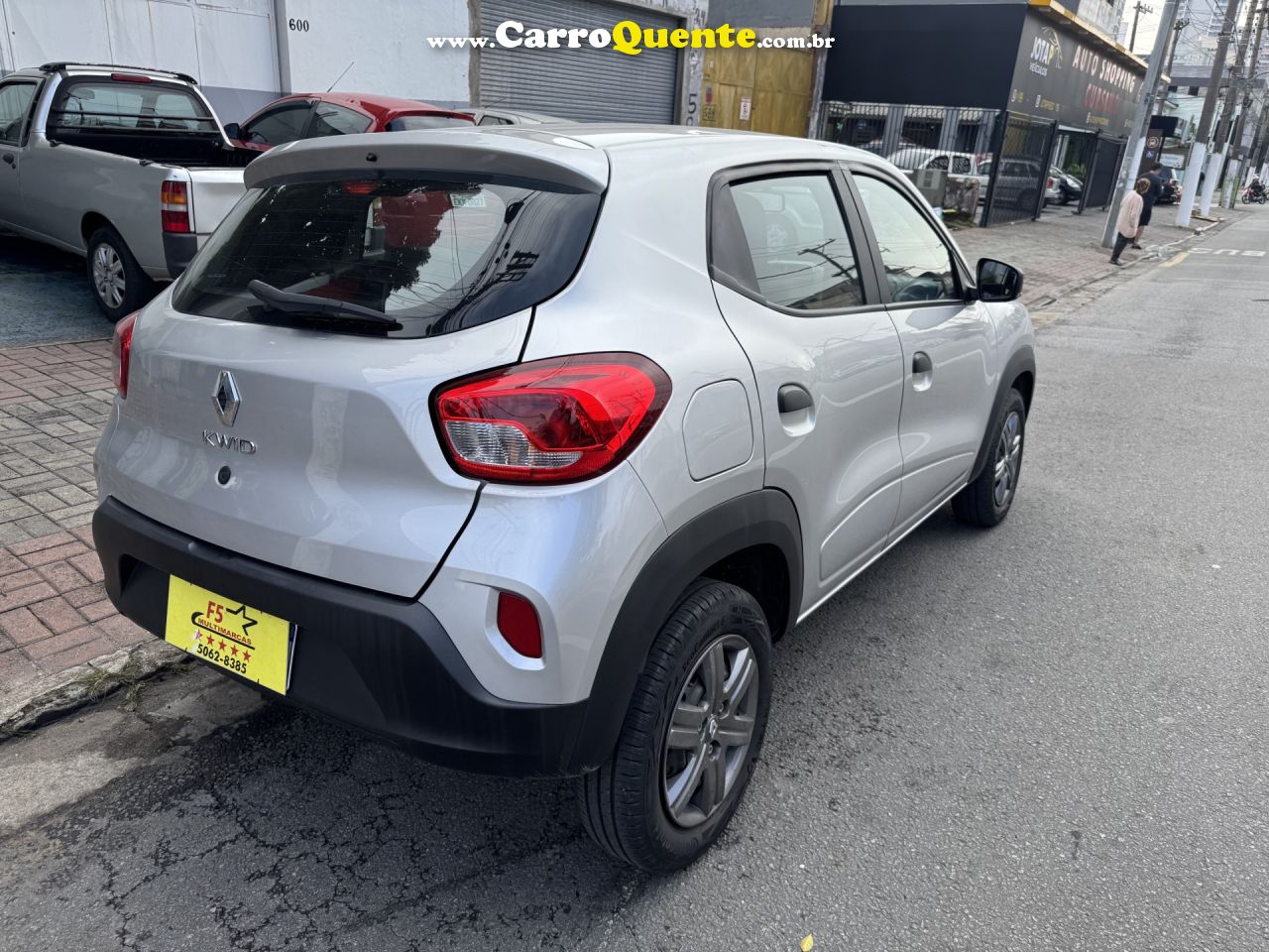 RENAULT   KWID ZEN 1.0 FLEX 12V 5P MEC.   BRANCO 2025 1.0 FLEX - Loja