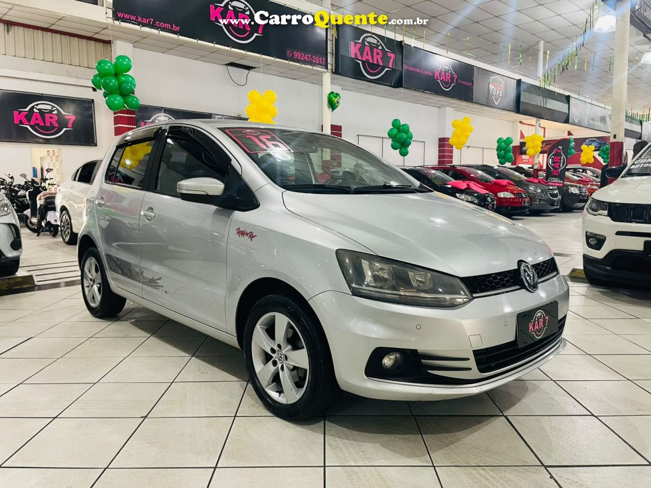 VOLKSWAGEN   FOX ROCK IN RIO 1.6 MI TOTAL FLEX 8V 5P   PRATA 2016 1.6 FLEX - Loja