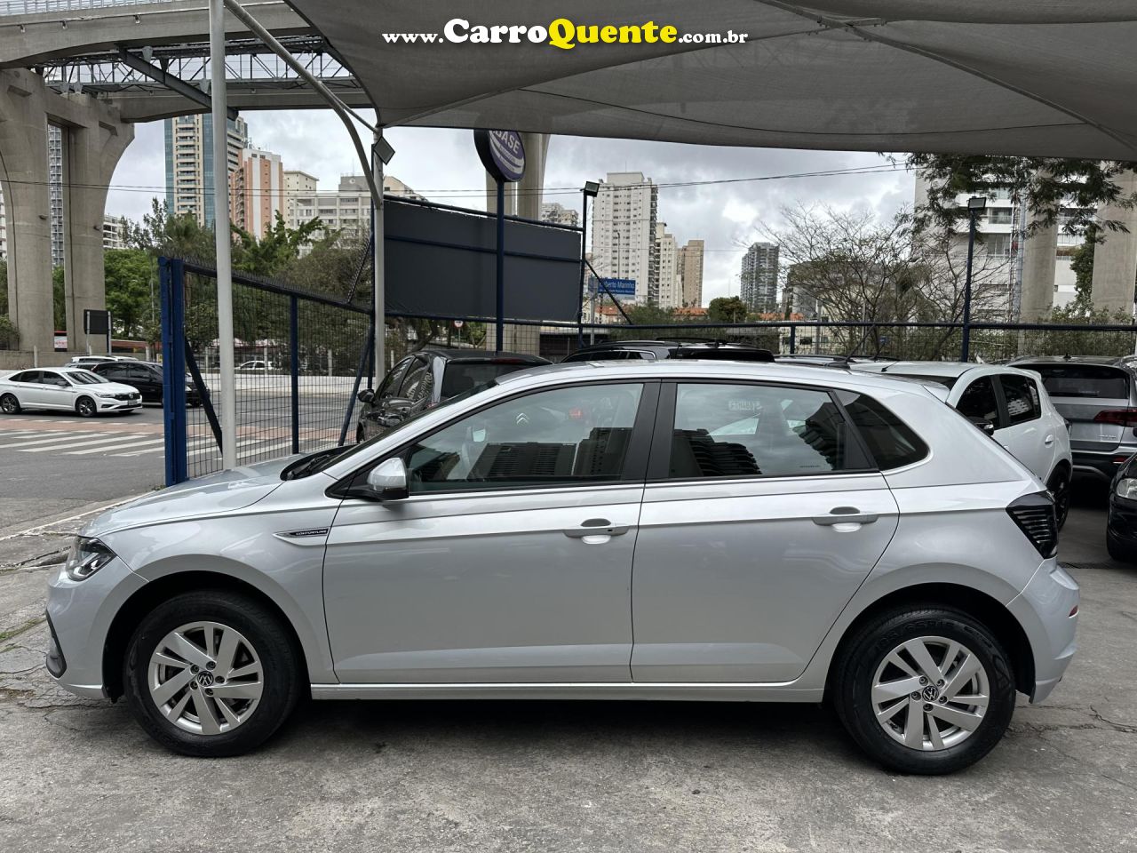 VOLKSWAGEN   POLO 1.0 170 TSI COMFORTLINE AUTOMÁTICO   PRATA 2024 1.0 TSI FLEX - Loja