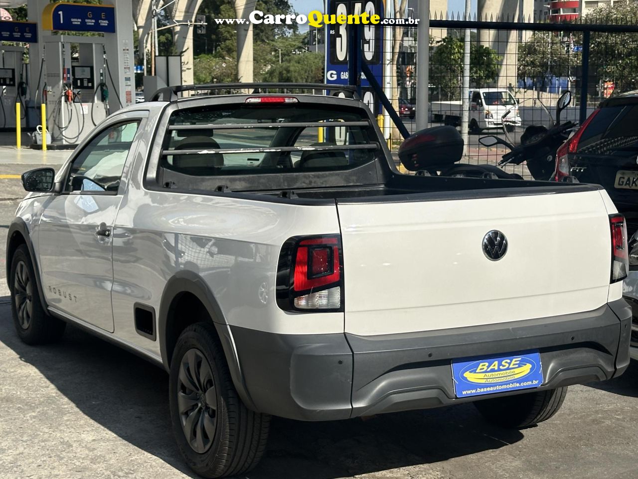 VOLKSWAGEN   SAVEIRO ROBUST 1.6 TOTAL FLEX 16V    BRANCO 2024 1.6 16V FLEX - Loja