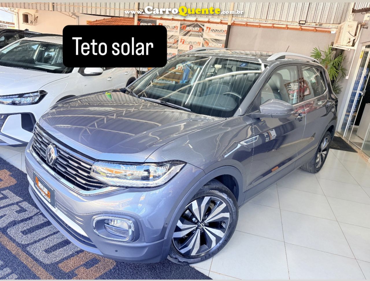 VOLKSWAGEN   T-CROSS HIG. 250 TSI 1.4 FLEX 16V 5P AUT   CINZA 2023 1.4 FLEX - Loja