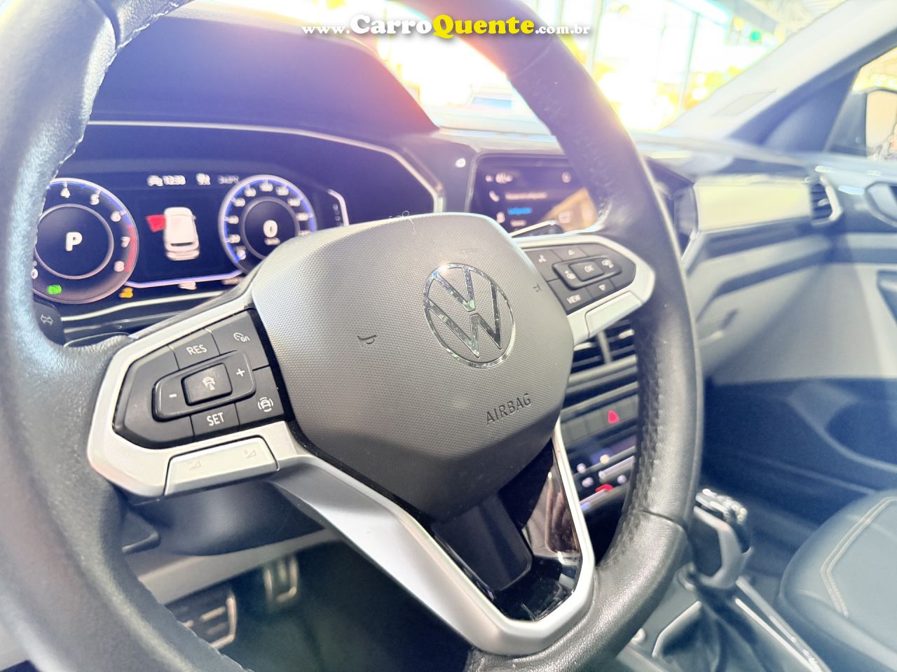 VOLKSWAGEN   T-CROSS HIG. 250 TSI 1.4 FLEX 16V 5P AUT   CINZA 2023 1.4 FLEX - Loja