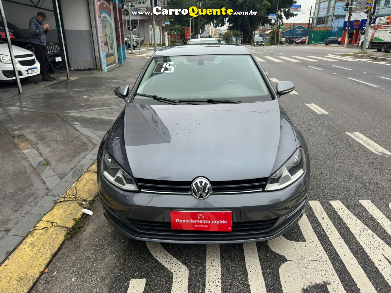 VOLKSWAGEN   GOLF COMFORTLINE 1.4 TSI 140CV MEC.   CINZA 2015 1.4 GASOLINA - Loja