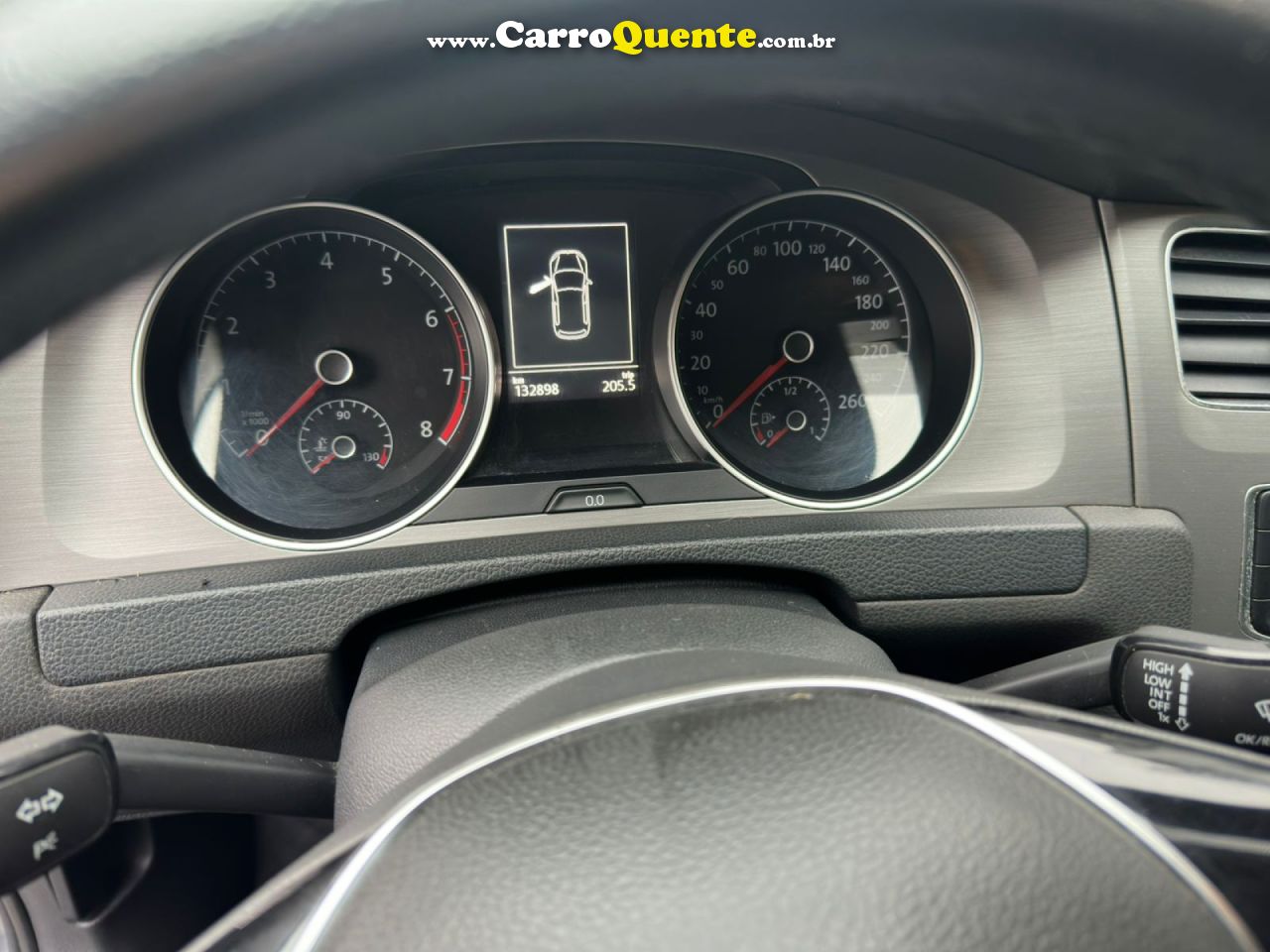 VOLKSWAGEN   GOLF COMFORTLINE 1.4 TSI 140CV MEC.   CINZA 2015 1.4 GASOLINA - Loja